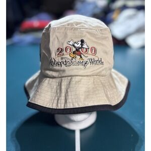 Vintage 2000 Walt Disney World Bucket Hat Mickey & Disney Landmark Patches